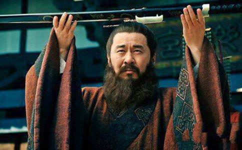 曹操的用人之道是什么?他是怎样聚集到一大批人才的?