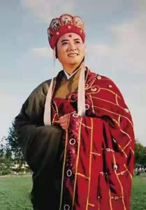 ​“唐僧”现身露面，80岁妻子豪气十足，结婚31年仍像上下级