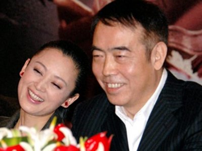 ​陈凯歌和陈红不畏风雨，共同携手27年依旧恩爱！