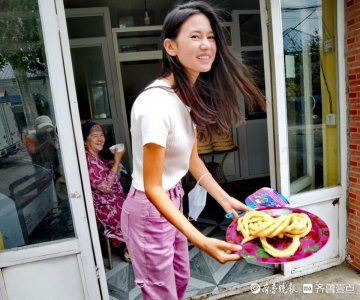 ​自带滤镜的彩色小镇——喀赞其民俗村