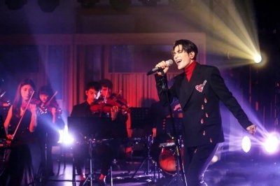 ​小个子大气场，171cm的“雨神”萧敬腾，打造硬朗时髦造型