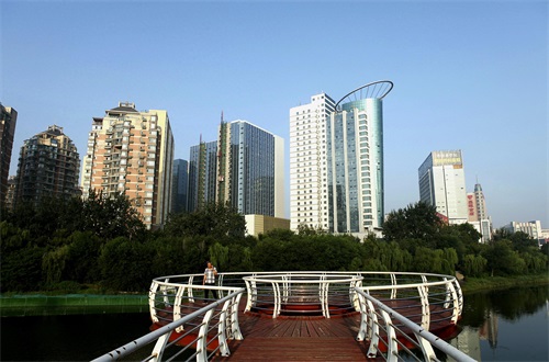 山东省潍坊市风筝广场图片