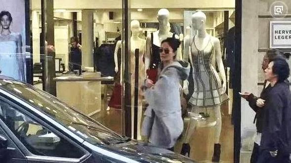 从负债3亿到身价百亿，半个娱乐圈都为他折腰，却不能打动王菲