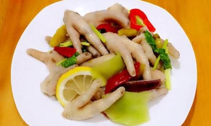 泡椒鸡爪热量