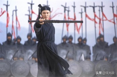 ​李连杰为何被称为“功夫皇帝”？圈内动作明星都被他揍过