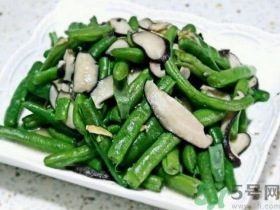 ​四季豆能和香菇一起吃吗？四季豆和香菇一起吃好吗？