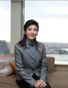 ​泰国总统女英拉
