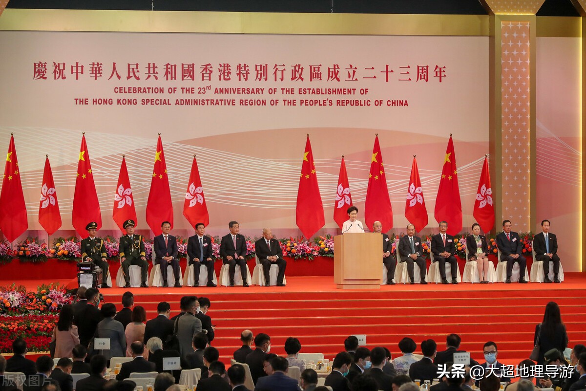 香港哪个区最繁华（繁华都会香港特别行政区）