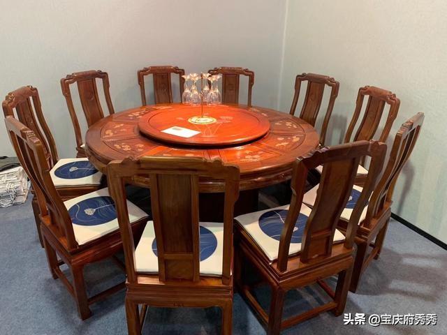 餐桌礼仪座位示意图（餐桌上的礼仪）(6)