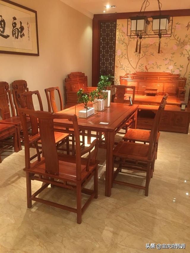 餐桌礼仪座位示意图（餐桌上的礼仪）(10)