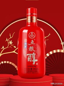 ​红色铁盒泸州酒多少钱一瓶(红色瓶子泸州老窖多少钱一瓶)