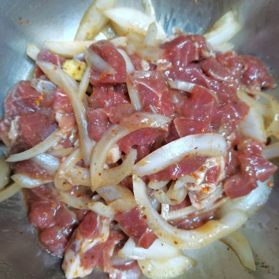 烤箱烤串多少度几分钟（烤羊肉串详细教程分享）