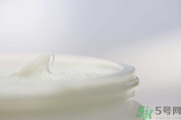 妆前乳有必要用吗？妆前乳什么时候用？