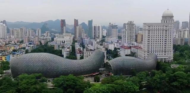 十大盘点国内十大奇葩建筑,看看有你家乡不? 4