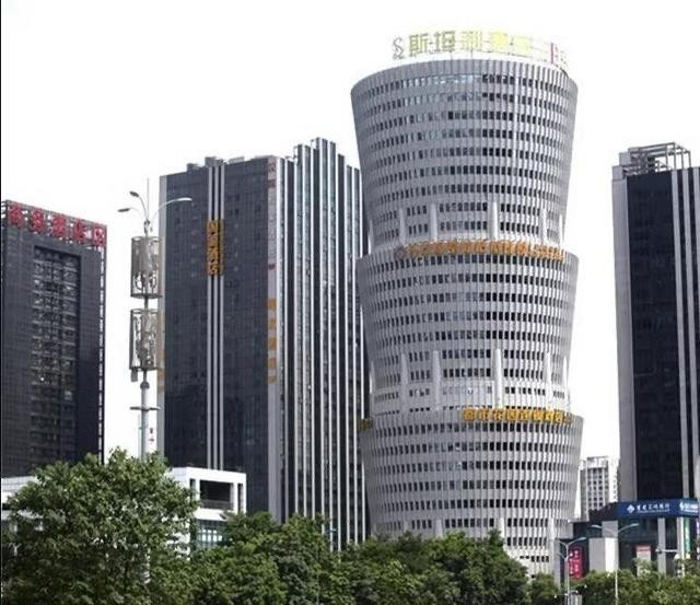 十大盘点国内十大奇葩建筑,看看有你家乡不? 6