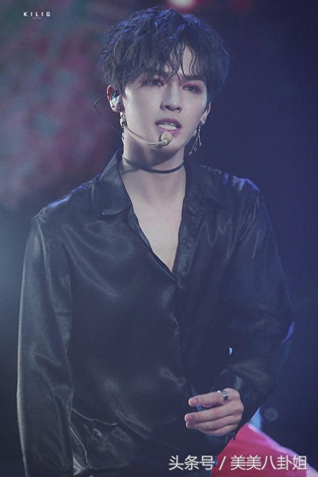 nine percent北京场,朱正廷腰伤在身,为不让粉丝失望尽力表演!