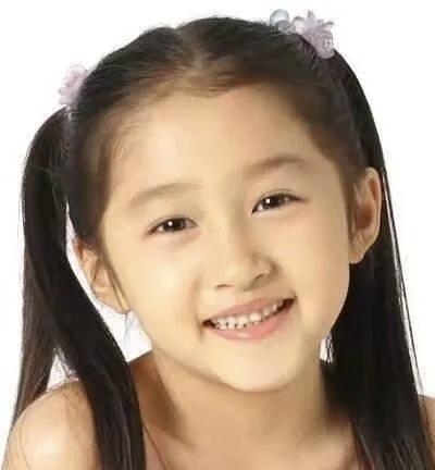 杨幂为什么能从出道火到现在（这七位童年出道的当红明星）(11)