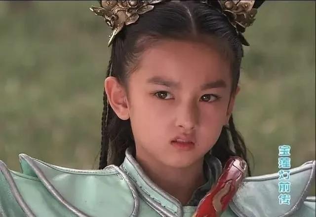 杨幂为什么能从出道火到现在（这七位童年出道的当红明星）(4)