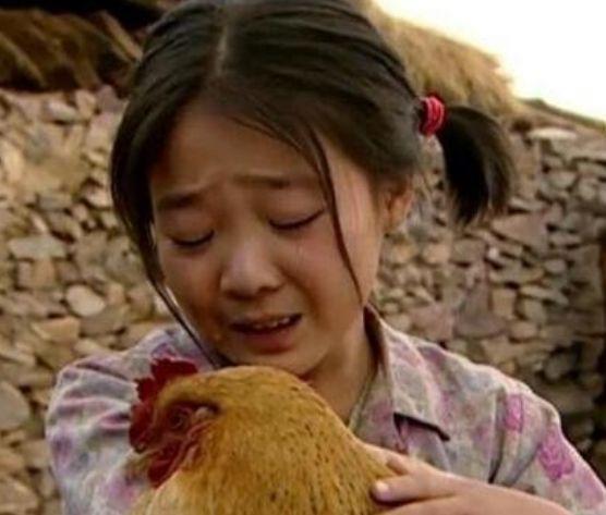 最会骗观众眼泪的童星，小的时候苦情还很土