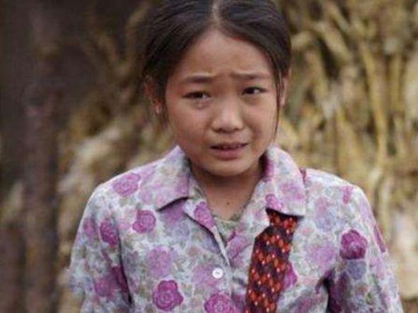 最会骗观众眼泪的童星，小的时候苦情还很土