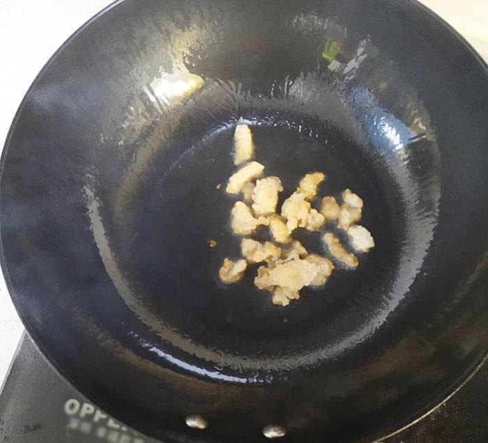 这样炒的青菜肉丝炒年糕才好吃，正宗做法手把手教你，简单易懂！