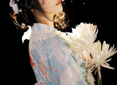 ​老公出轨小三如何处理，老公出轨小三，如何正确处理？