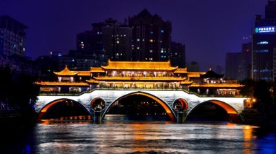 ​为什么很多人，都说在四川生活都很悠闲？