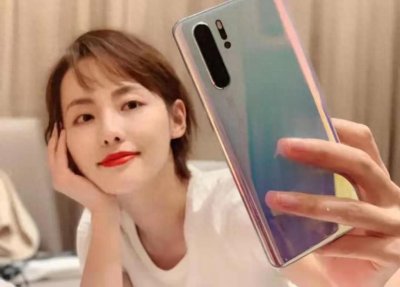 ​同为旧旗舰，小米9和华为P30相比谁更值得入手？