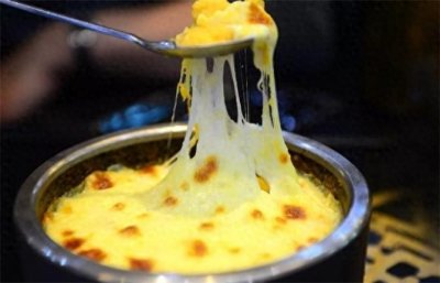 ​芝士是烹饪界的“万金油”，制作方法有很多，都可以做什么美食？