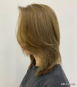 ​全头黑发还时尚？学会这个配方，一步到位染出亚麻青发色