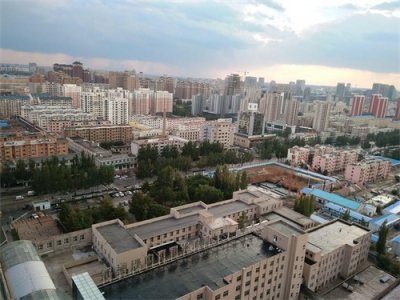 ​鄂尔多斯“鬼城”变天堂，房价再回最高位，到底是什么情况？