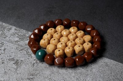 ​盘手串到底有什么好处？一种传统与现代交融的养生艺术！