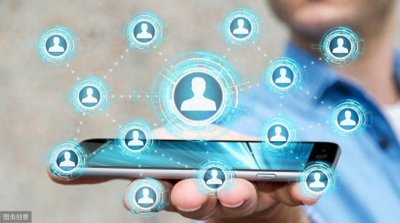 ​老公手机里隐藏着什么秘密|该不该查看对方的手机