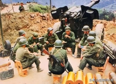 ​【图集】74张对越自卫反击战的老照片，英雄永垂不朽，脱帽致敬