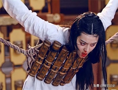 ​清朝有一种酷刑“站笼”，进去站一站就会死，一年站死了几千人