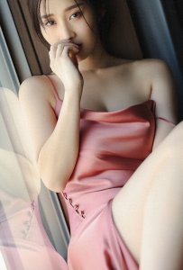 ​爱情中的性感女人