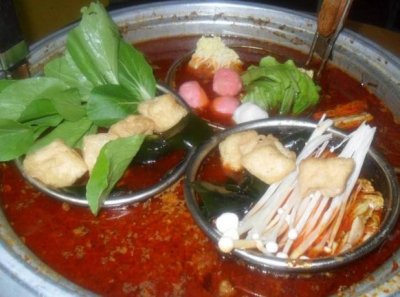 ​麻辣烫在家也能做，大厨教你3个步骤，汤鲜味美，自己都能摆摊卖
