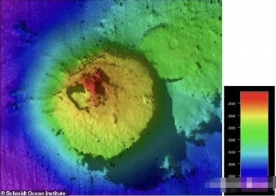 ​深海之谜：科学家发现世上最高水下山峰，比哈里发塔还壮观！
