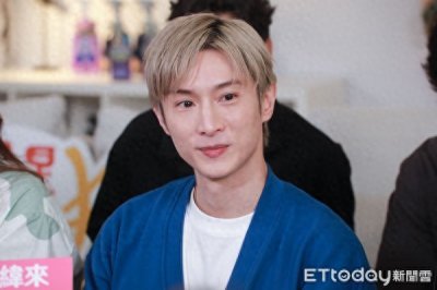 ​炎亚纶七夕认爱！昔绯闻对象阿本送祝福　曝互相认识：遇到喜欢的人很难