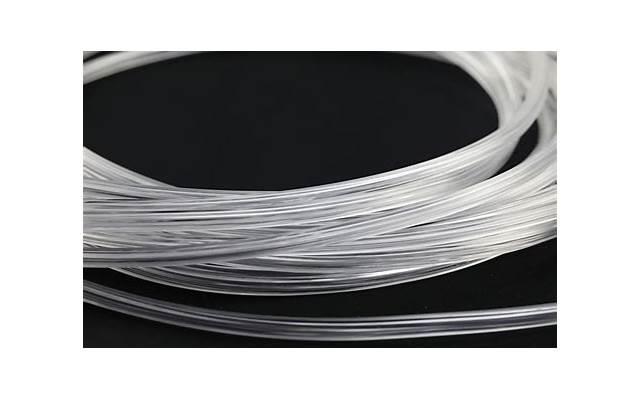 女租客性骚扰男房东，被拒后持刀威胁，门口刻了一个“杀”