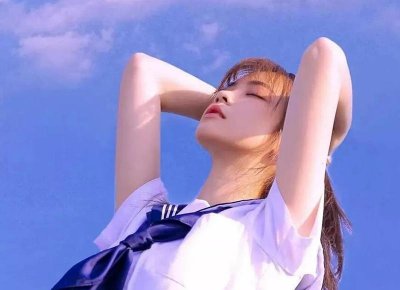 ​谭维维谭某某（谭维维却还是那个冠军尚雯婕身边）