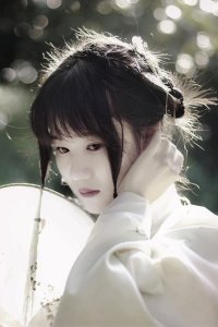 ​女朋友伤感了该怎么哄，女朋友哭了怎么哄