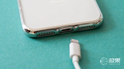 ​为什么iphone充不进去电（为什么iphone充不进去电可以给耳机充）