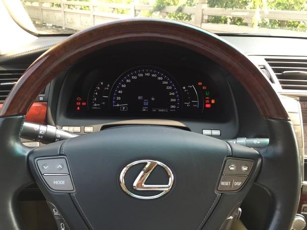 雷克萨斯ls600hl为什么比500便宜（雷克萨斯LS600hL购买感受）(3)