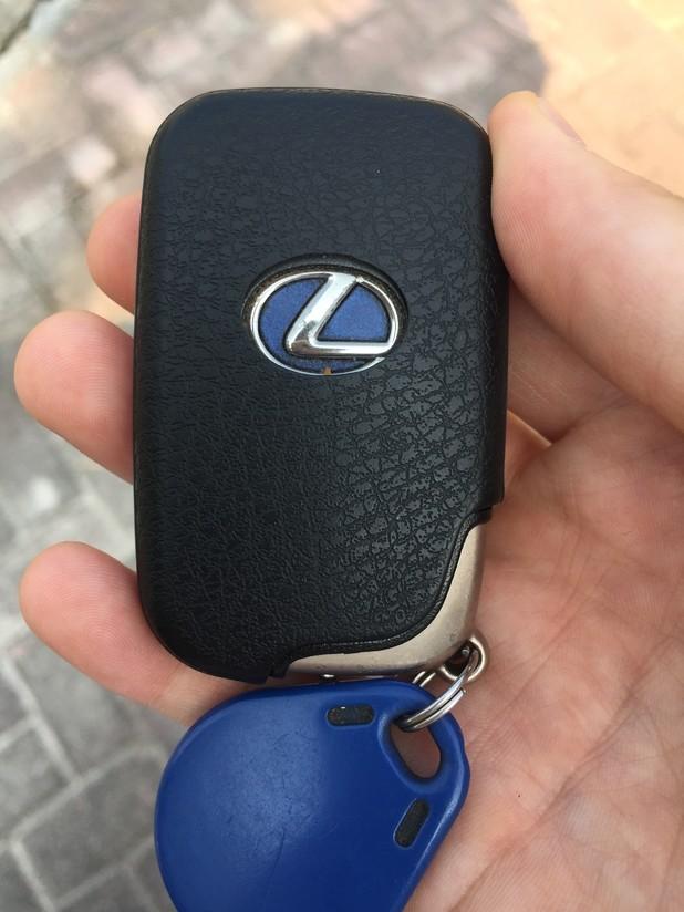 雷克萨斯ls600hl为什么比500便宜（雷克萨斯LS600hL购买感受）(16)