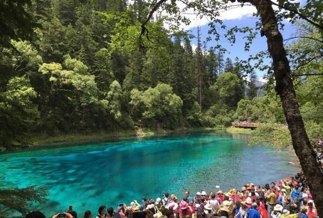 九寨沟在什么地方,九寨沟有哪些好玩的地方