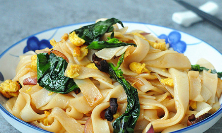 怎么做炒河粉,炒河粉的做法最正宗的做法视频图13