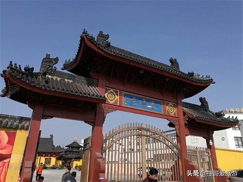 上海市 静安区 宝华寺