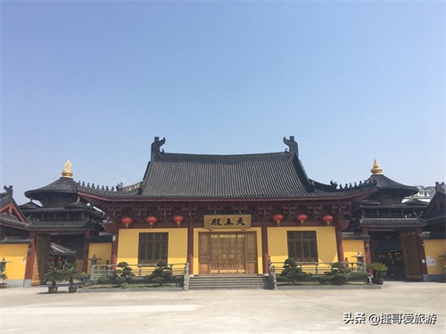 上海市 静安区 宝华寺