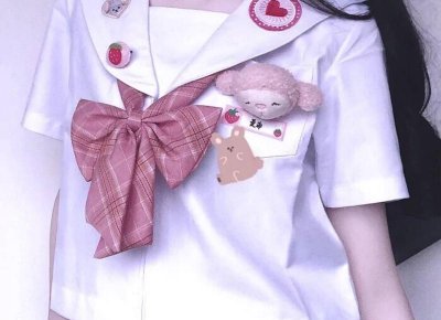 ​女生劈腿了还能要吗？女友劈腿的时候一定不要挽回